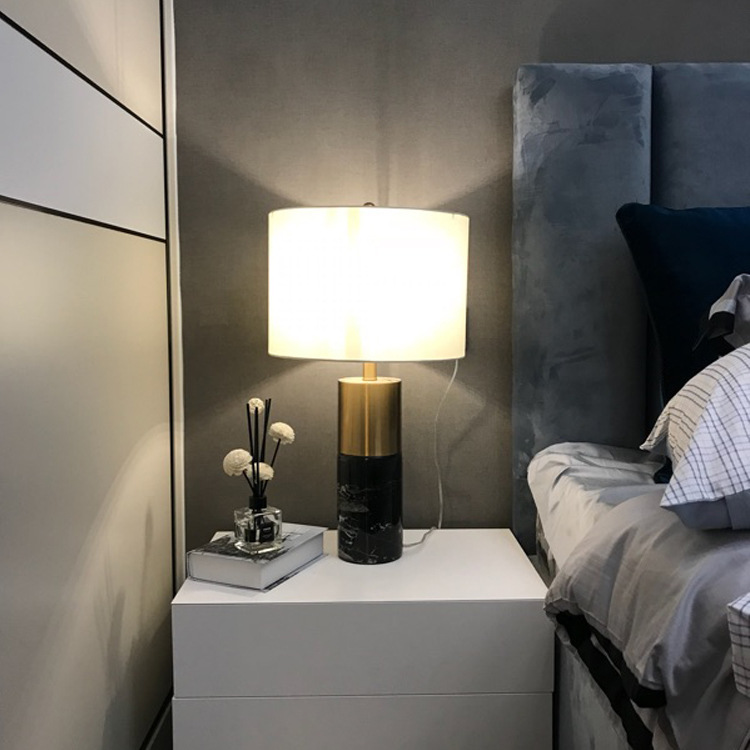 Lampada da tavolo in marmo minimalista e di lusso nordico postmoderno, design di hotel, nuovo stile cinese, soggiorno, camera da letto,_voghion.com