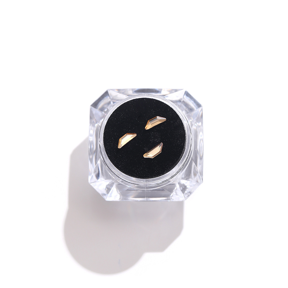 3-piece Set Of Champagne Flat-bottomed Irregular Tooth Gems_voghion.com