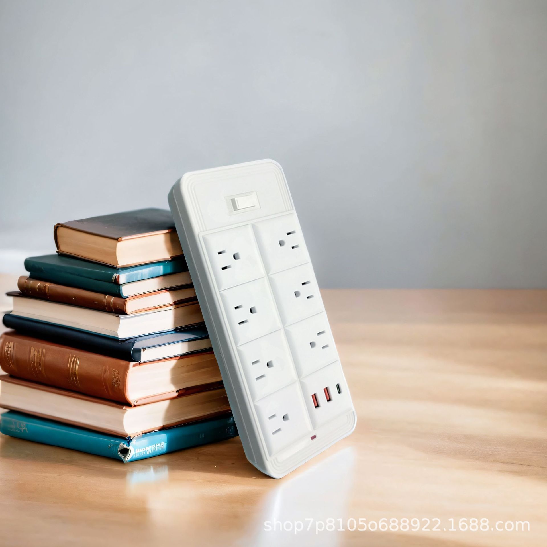 Jishun enchufe de alimentación de 10 dígitos con enchufe PD / USB, tablero de conexión transfronteriza anti-sobrecarga anti-inflama de Amazon