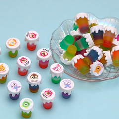 Three-color cup simulation honey pot resin accessories mini honey bottle DIY handmade children's playground prize model