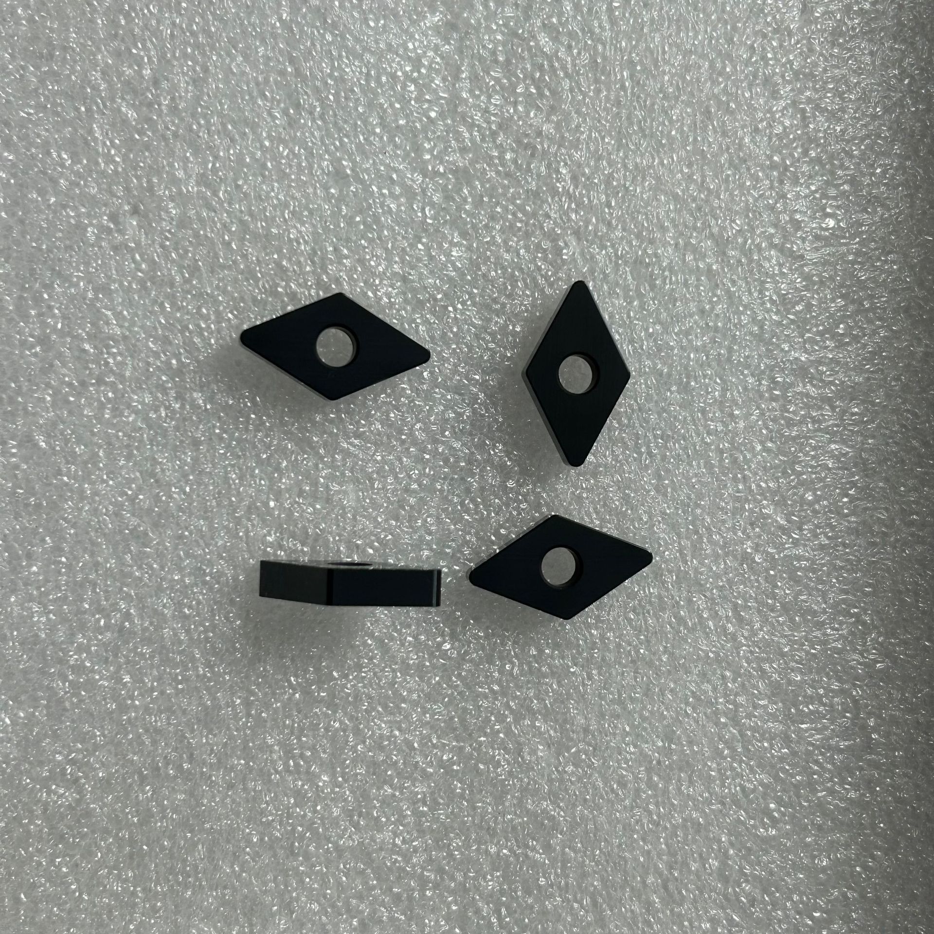 供应数控车削刀片/刀杆/刀具