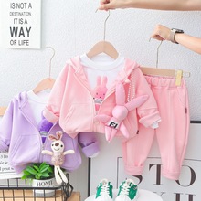 2女宝宝新款小童春秋套装2024可爱宝宝棒球服长袖卡通三件套0-5岁