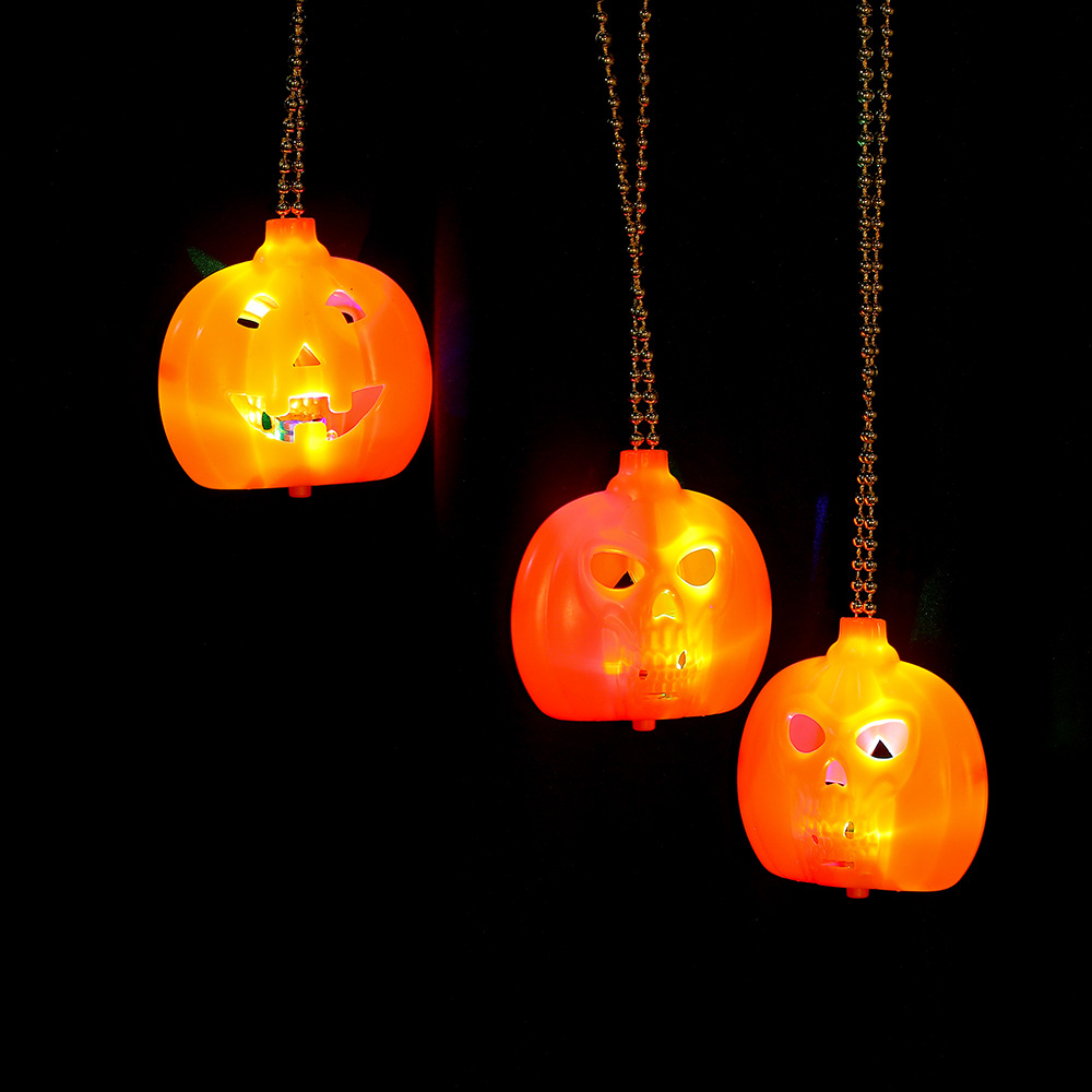 Calabaza de Halloween luz colorida LED electrónica decoración del partido accesorios de los niños Halter collar pequeño regalo al por mayor