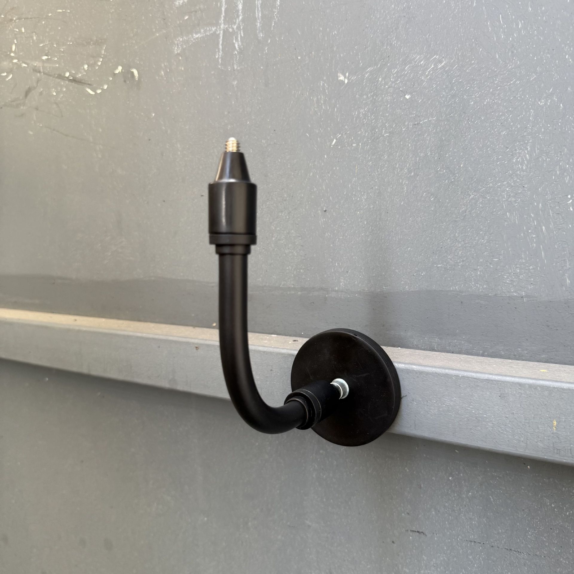 Strong Magnet Bracket Hose 1/4 Inch Camera Bracket 360 Camera Bracket Outdoor Monitoring Bracket