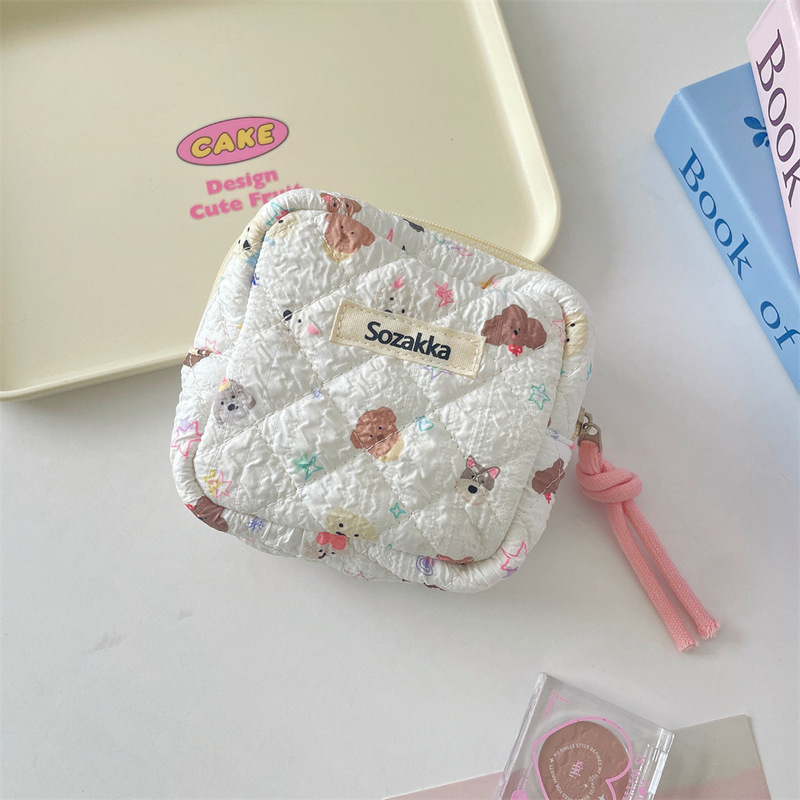 57104 卡通女生卫生棉收纳包大容量女孩月事卫生巾收纳袋便携包袋|undefined