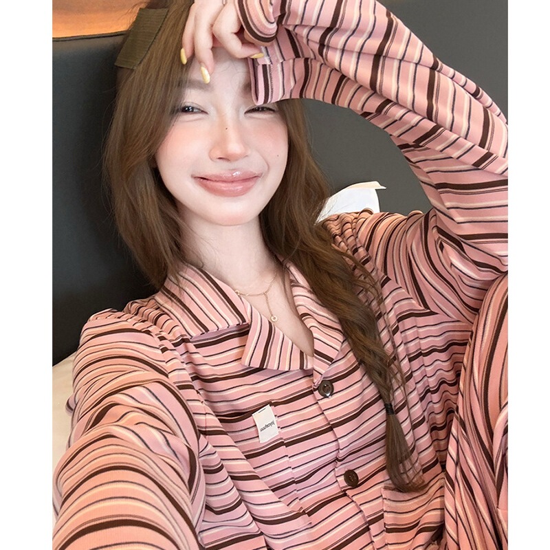 New autumn and winter women's fleece long-sleeved long pants two-piece set, casual Korean-style lapel cardigan loungewear, suitable for wearing outside New autumn and winter women's fleece long-sleeved long pants two-piece set, casual Korean-style lapel cardigan loungewear, suitable for wearing outside
