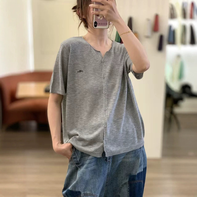 Summer New Style 2026 Loose Embroidered Versatile Simple Casual Lightweight Pullover Short-Sleeved Knitwear Cardigan Top for Women