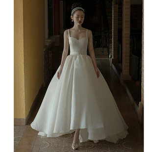 French Hepburn Style Light Wedding Dress, Super Fairy Dreamy Forest Style Suspender, Going Out Veil, Elegant, Simple Satin Retro Dress