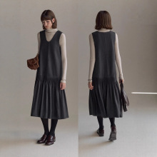 手工塔克褶斜纹混色V领无袖背心裙A字显瘦连衣裙女冬跨境新款