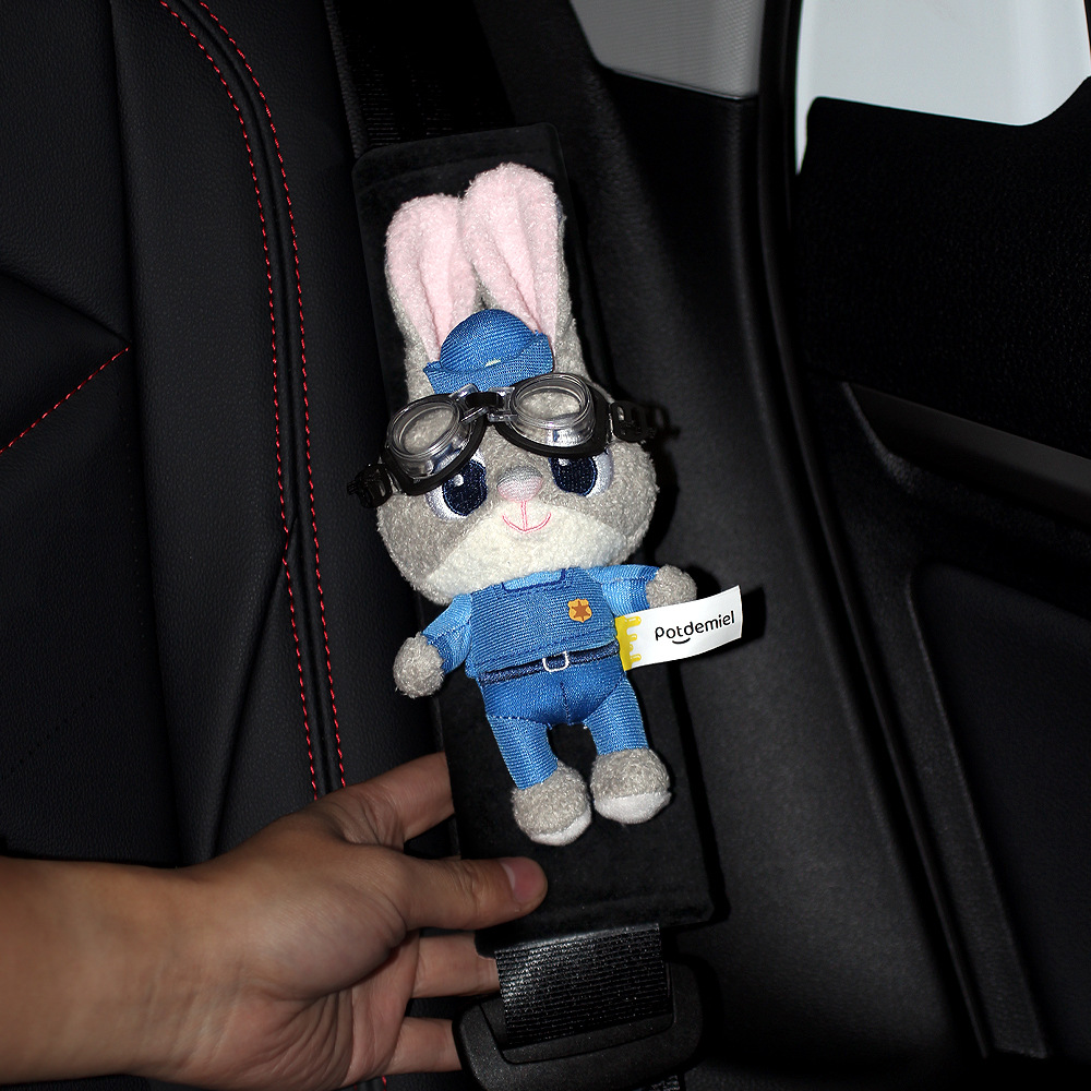 Nick Fox Zootopia Pilot Car Seat Shoulder Pad Decoration Seatbelt Protector Gift