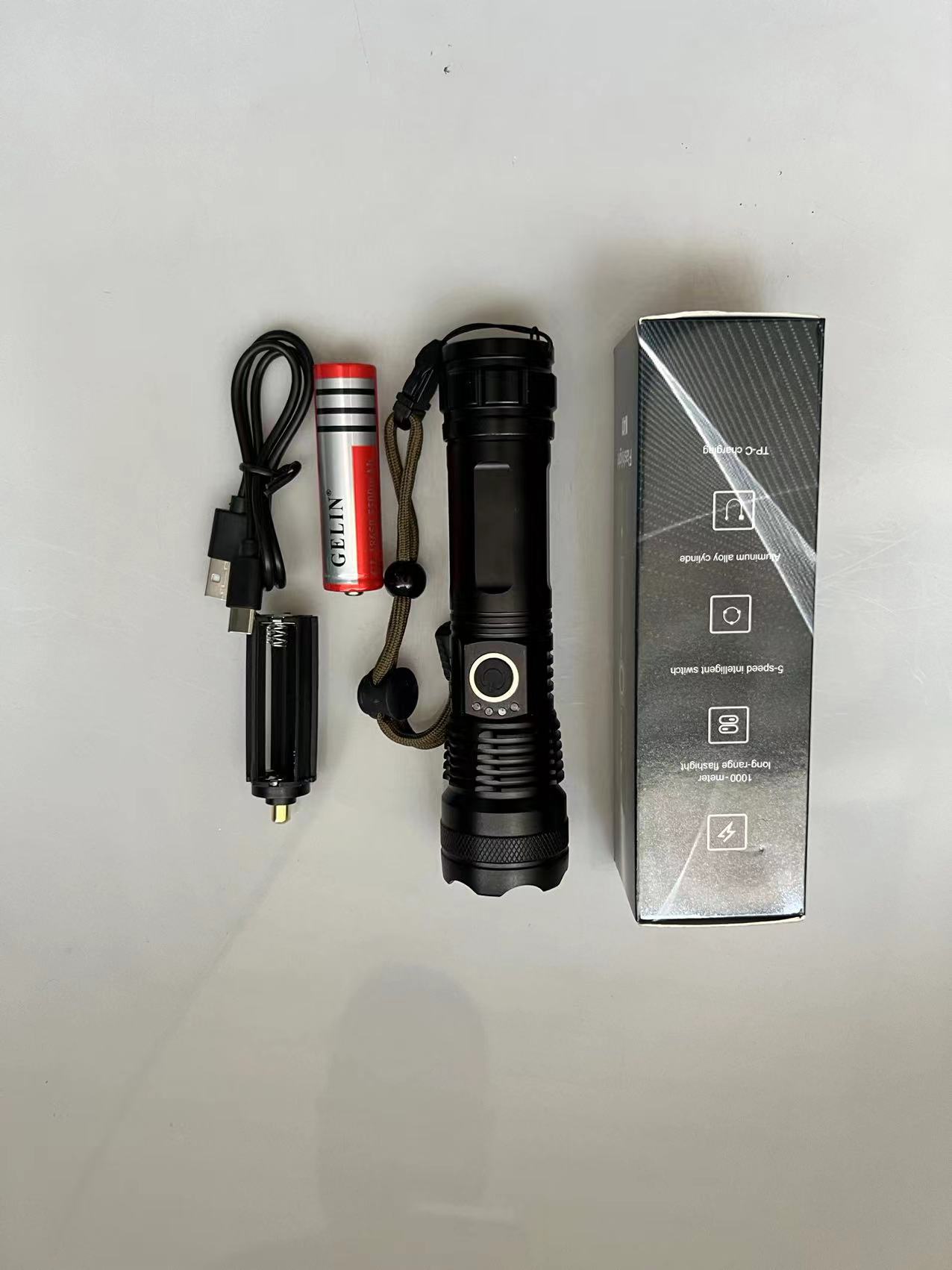 P50 transfronterizo fuerte Pantalla de potencia de luz LED de tiro largo P70 zoom telescópico pesca nocturna USB recargable linterna de luz fuerte