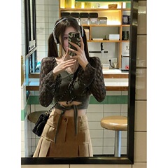 法式千禧辣妹小众设计感蕾丝拼接纯欲风高腰显瘦长袖T恤打结上衣