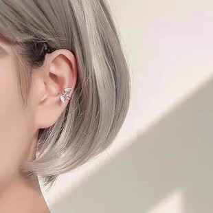 ins������A�o����Ů�ᰵ�ڂ����䵭�L��ˎ������A���h�ж��ǊA