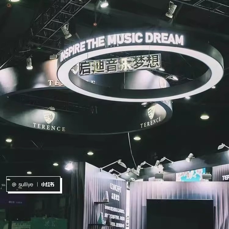 Sala de billar personalizada sala de recepción hueco lámpara circular centro comercial creativo supermercado sala de baile café web hotel lobby