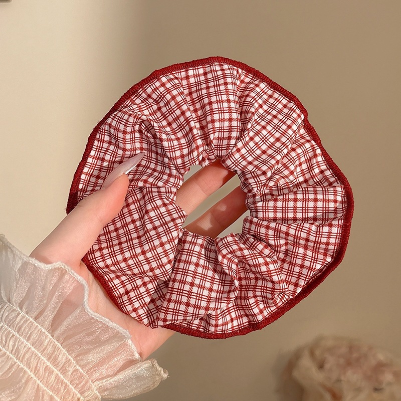 2 ¿ celosía Roja de unos 14 cm