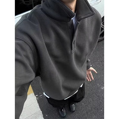 濃い灰色のpolo襟のパーカーの男性の春秋の高級感の中で長袖の底のシャツのアメリカの復古の襟のコートを掛けます。