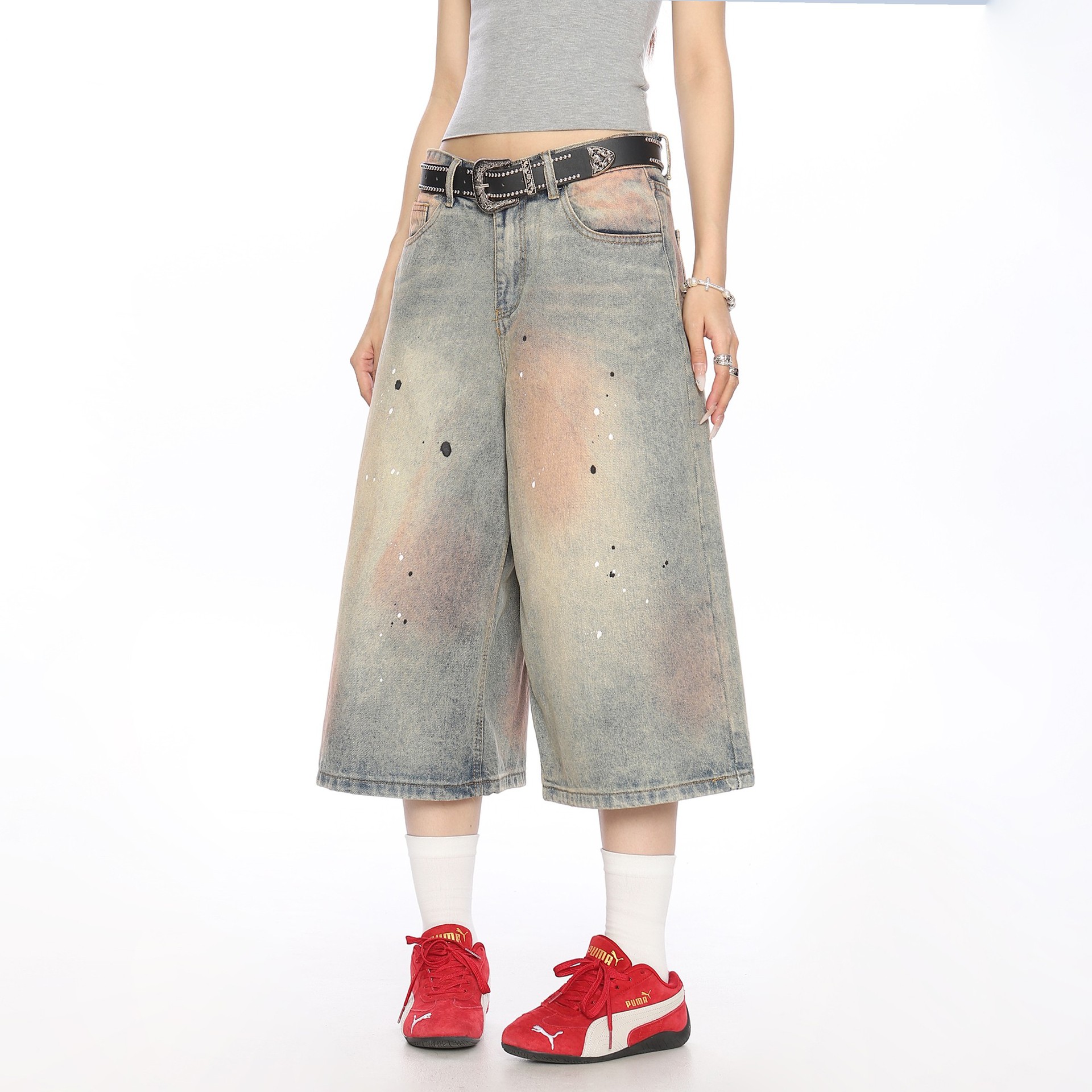 2025 여름 새로운 청바지 여성 미국 스타일 거리 더러운 염료 세탁 오래 된 디자인 느슨한 캐주얼 자른 유행 바지