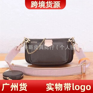�羳؛Դ�����ϻ�朗l���һ�M���錢���r�аٴ�μ���Ƥб��Ů��