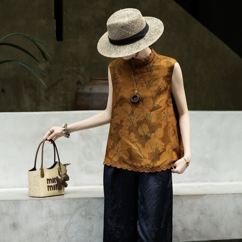 Nanyou Hollow-Out Lace Embroidery Printed Vintage Silk Xiangyun Silk Shirt with Back Button Design, Sleeveless Top Nanyou Hollow-Out Lace Embroidery Printed Vintage Silk Xiangyun Silk Shirt with Back Button Design, Sleeveless Top