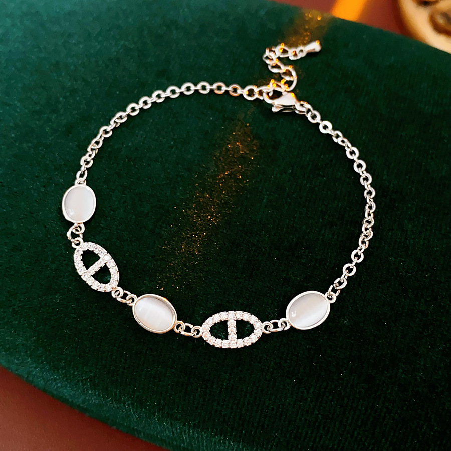 Brazalete de nariz de cerdo de piedra de diamante oval ojo de gato 2025, nuevo nicho de pulsera de alta calidad, joyería de moda versátil