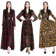 亮片钉珠流苏印花连衣裙女2025年重工烫钻欧式复古收腰气质长裙