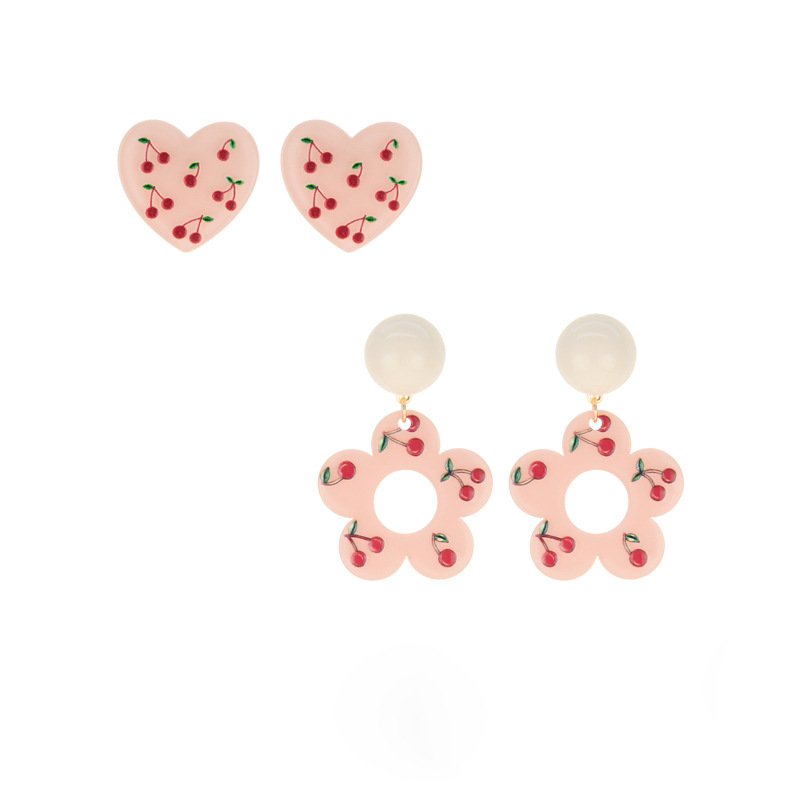 Simple Style Heart Shape Resin Epoxy Drop Earrings Ear Studs 1 Pair display picture 1