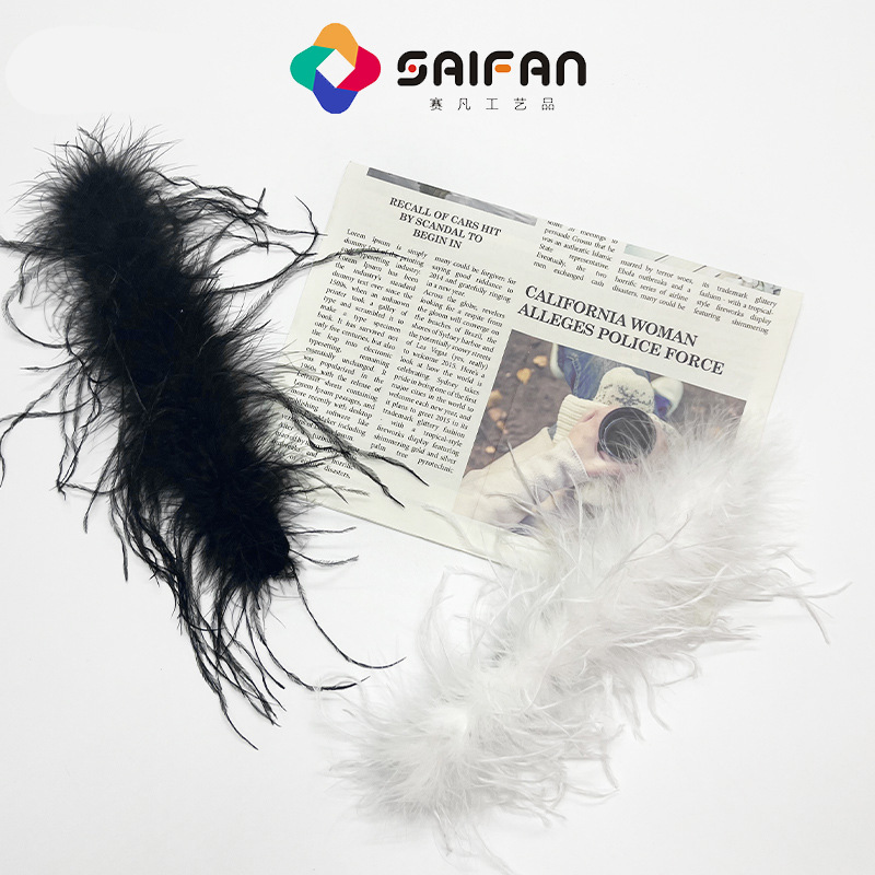 Cross-border nuevo colorido pluma felpa anillo lindo peludo Snap pulsera personalidad moda felpa correa para la muñeca