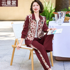 中年妈妈秋装套装洋气休闲运动服新款中老年女装豹纹外套时尚上衣