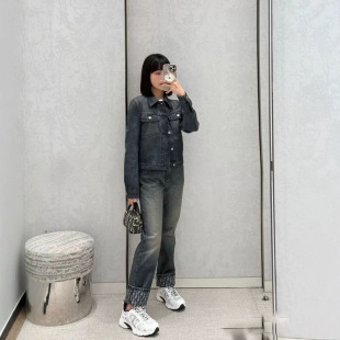 2025 New Nanyou D Bees Embroidered Single Row Vertical Neck Denim Jacket Denim Straight Leg Pants suit