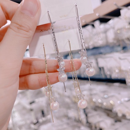 Fashionable elegant artificial earrings with zircon pearl with…