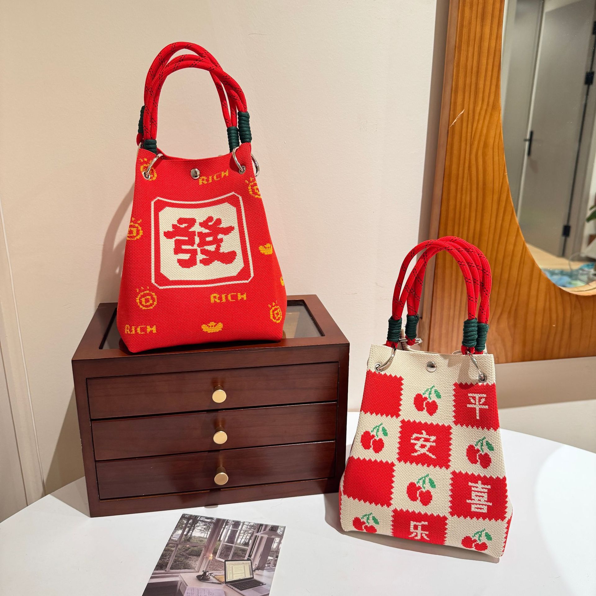 2026 New Style Knitted Handbag for Women with Magnetic Buckle, Red Handbag with Large Capacity for Shopping and Walking, Versatile Handbag for Women