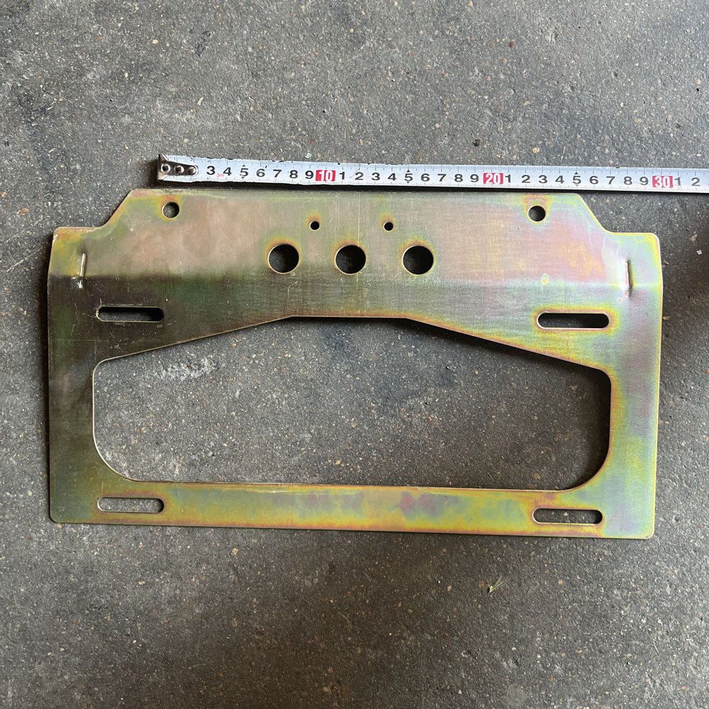 Road clearance vehicle license plate frame, dedicated license plate holder for road rescue vehicles, license plate bracket for engineering vehicles