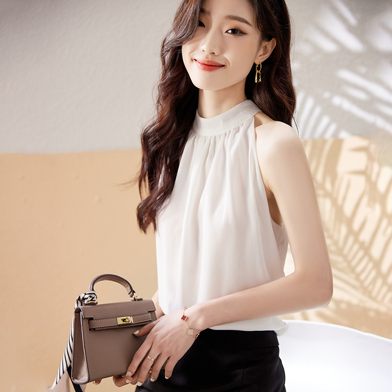 2025 Summer New Product Design Sleeveless Shirt Women's Niche Outerwear Beauty Shoulder French Halter Vest Women's Top 2025 Summer New Product Design Sleeveless Shirt Women's Niche Outerwear Beauty Shoulder French Halter Vest Women's Top