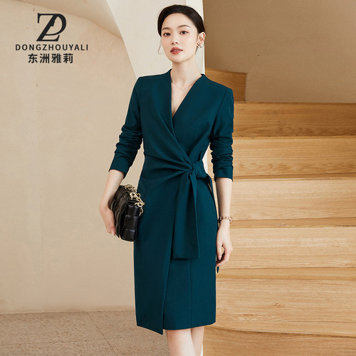 Early spring new commuter style long-sleeved dress, temperament, socialite, lace, waist, figure-fitting, buttocks dress, women