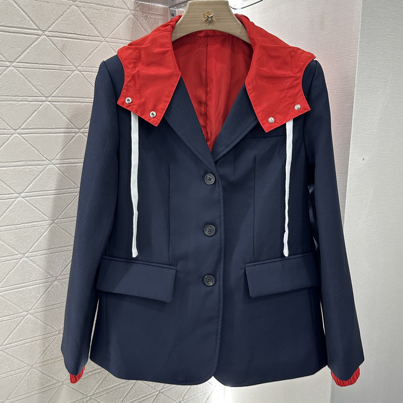 High Version-Miu Hooded Suit Jacket, Age-Reducing Contrasting Color, Versatile Style, Red Splicing, New Autumn and Winter Style