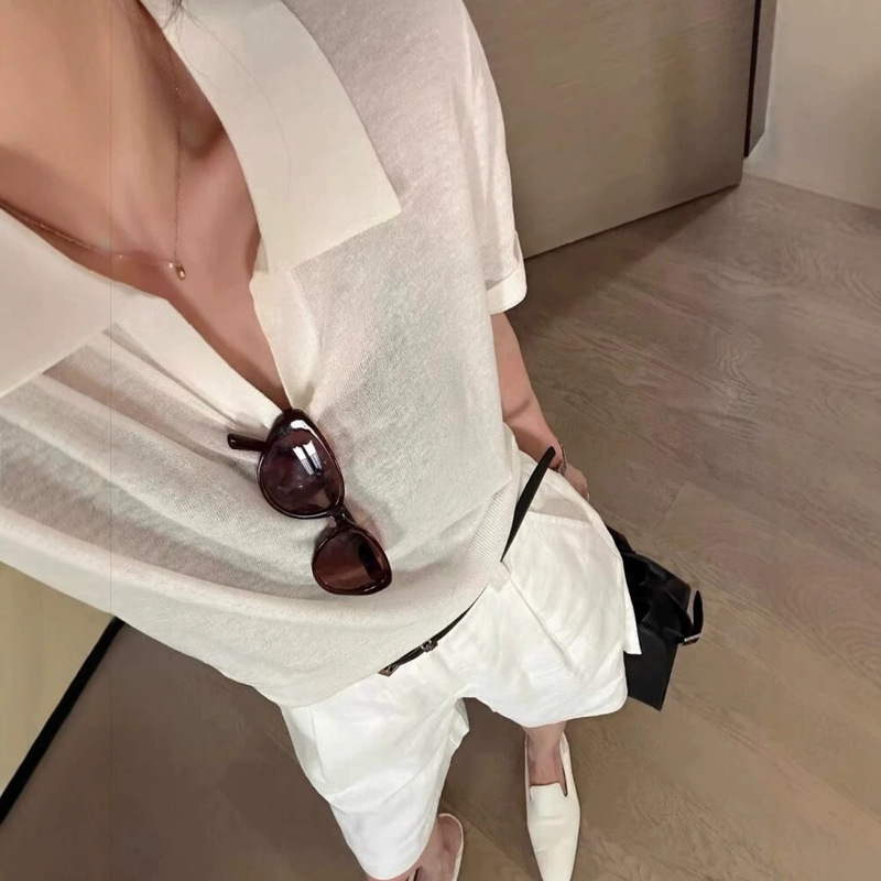 White Polo Collar Short-Sleeve Knit Top for Women, Summer Thin Ice Silk Short Slim-Fit V-Neck Regular Shoulder T-Shirt White Polo Collar Short-Sleeve Knit Top for Women, Summer Thin Ice Silk Short Slim-Fit V-Neck Regular Shoulder T-Shirt