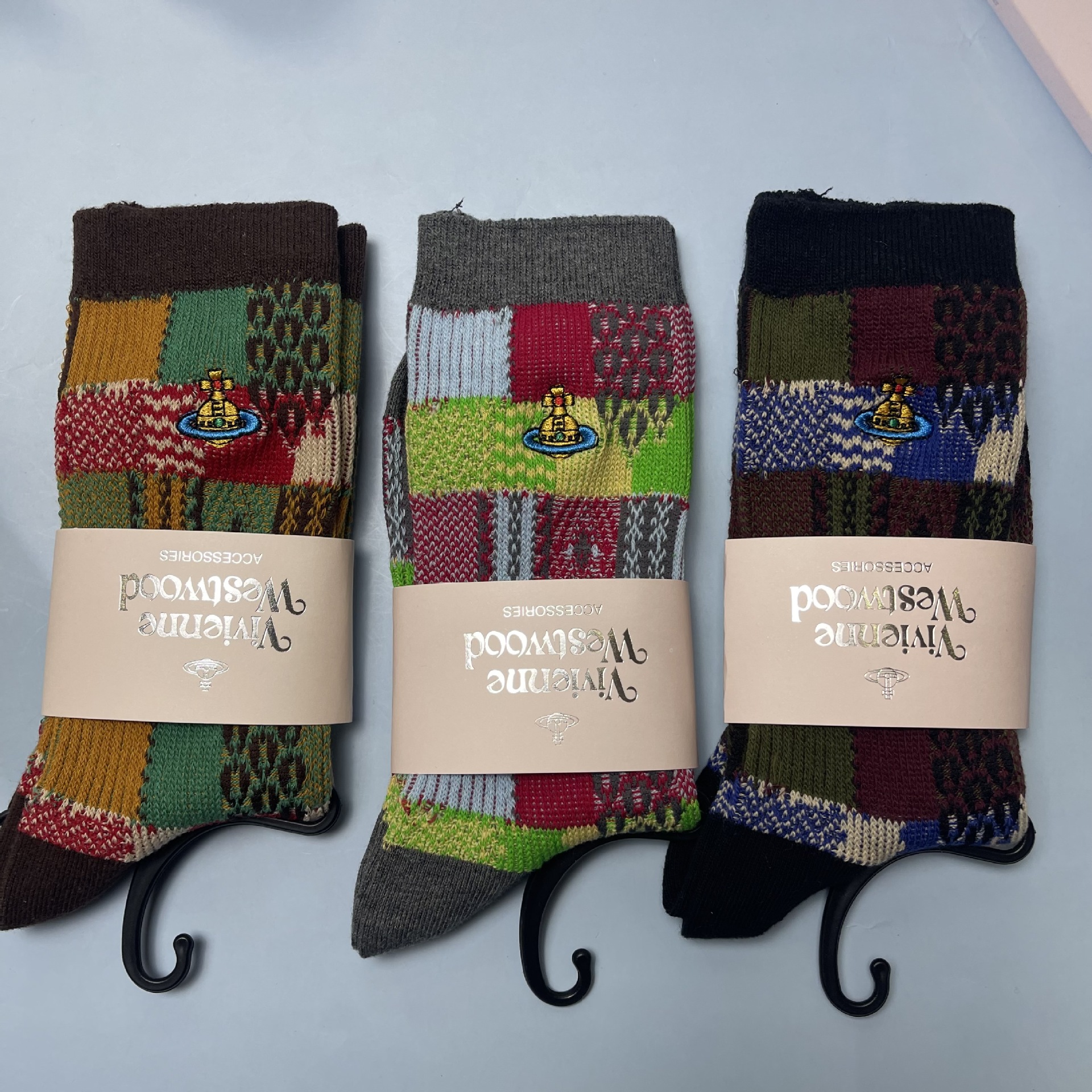 新品日系西太后土星刺繡雙針英倫風撞色時尚浮雕個性女士潮襪子