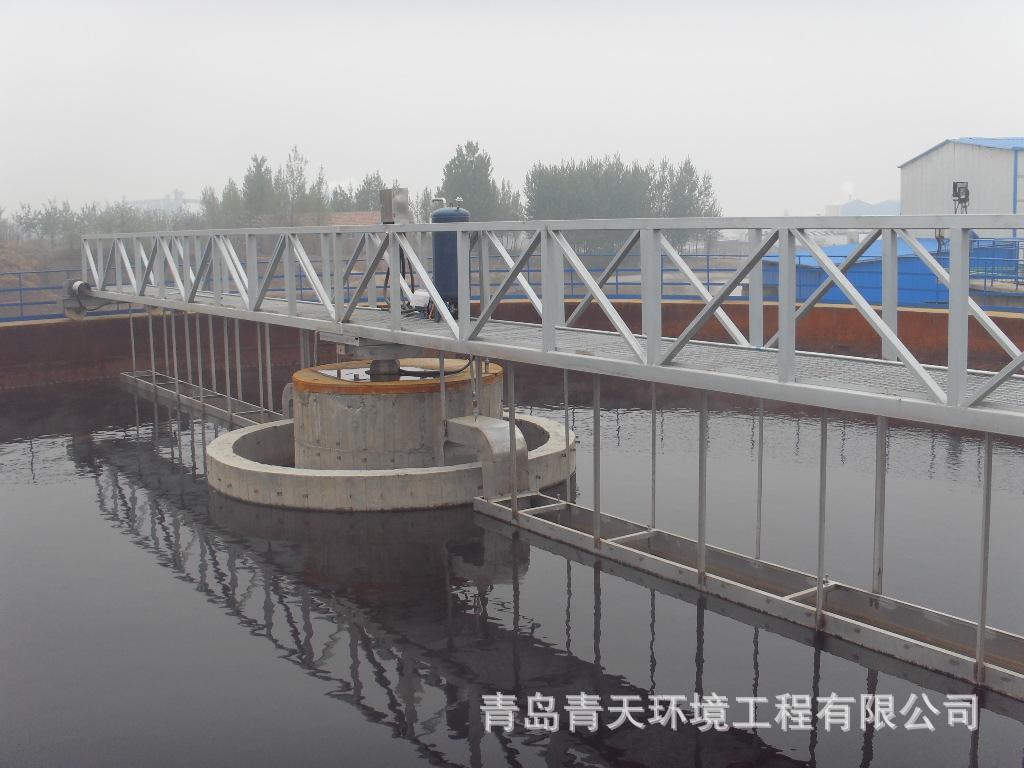 周边传动刮泥机吸泥机刮吸泥机厂家直销优惠污水设备价格