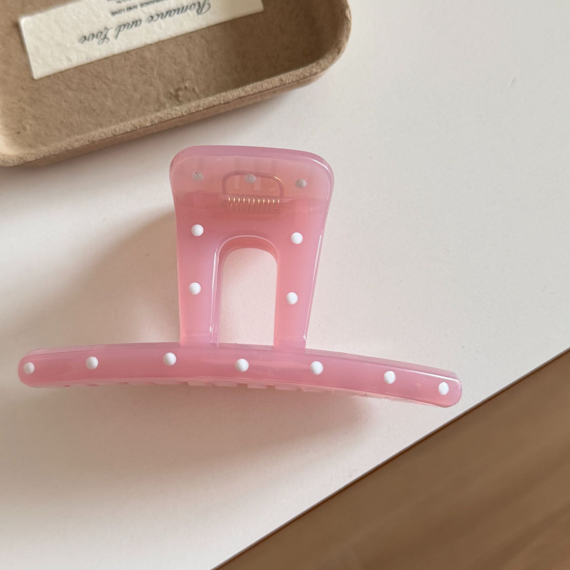 Jelly powder polka dot word
