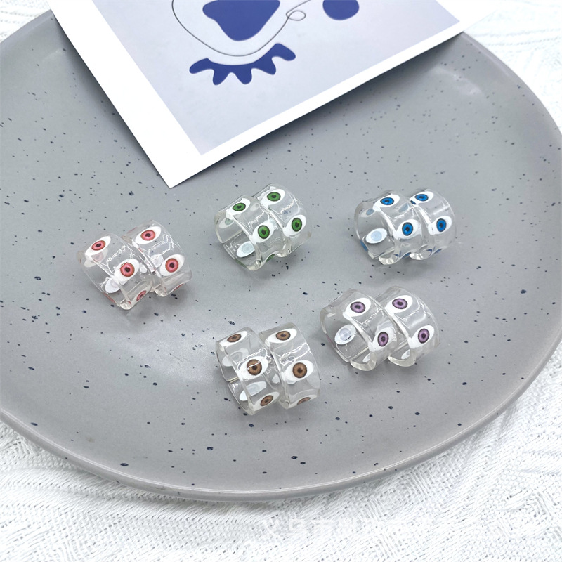 Comercio exterior transfronterizo europeo y americano ins estilo creativo resina acrílica color Anillo del Ojo del Diablo ojos azules