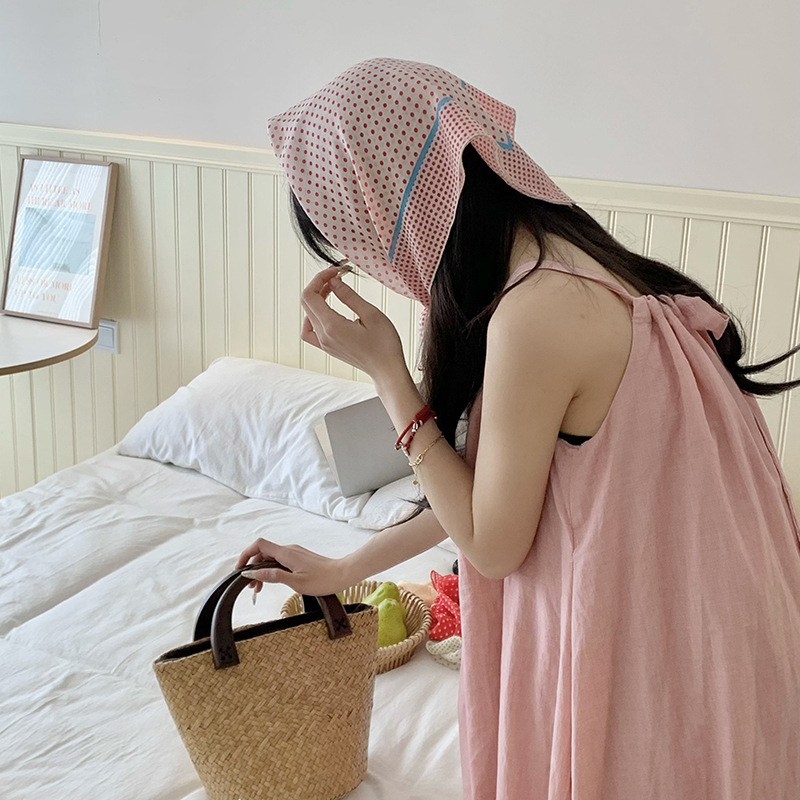 Pequeñas toallas cuadradas nuevas flores frescas coreanas simple estilo retro atmósfera sensación de pañuelo de seda bufandas decorativas