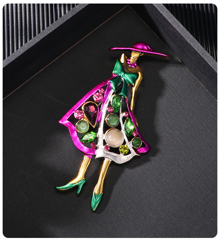 Zinc alloy Material Human Pattern All Seasons Season Vintage Style Pin Human Zinc Alloy Enamel Women's Brooches