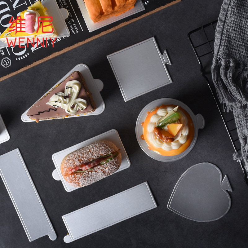 维尼烘焙小银卡食品级蛋糕垫慕斯西点垫纸垫100张/包千层蛋糕垫片