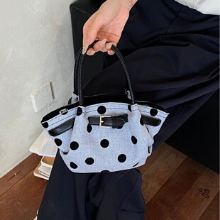 �羳Demellier�r�в��c�˻@�Ӱ��������С��ײɫͨ�����Q�μ��