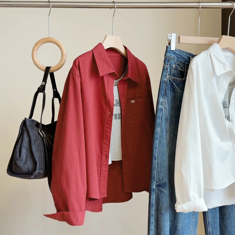 Korean-style washed cotton denim shirt for women, new autumn 2026 model, with a turn-down collar, loose fit, versatile, long-sleeved, casual top, trendy