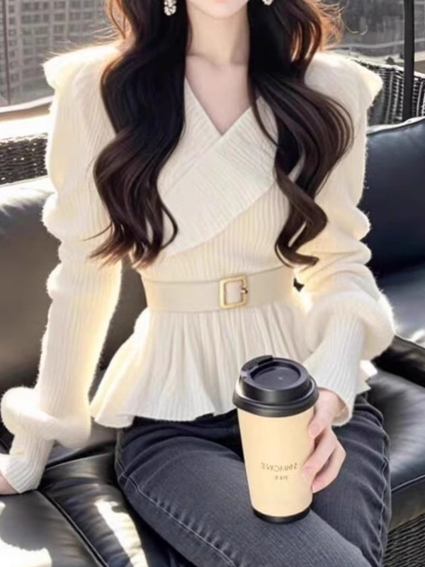 软糯慵懒风白色针织毛衣女士外穿秋冬季独特超好看显瘦内搭上衣|undefined