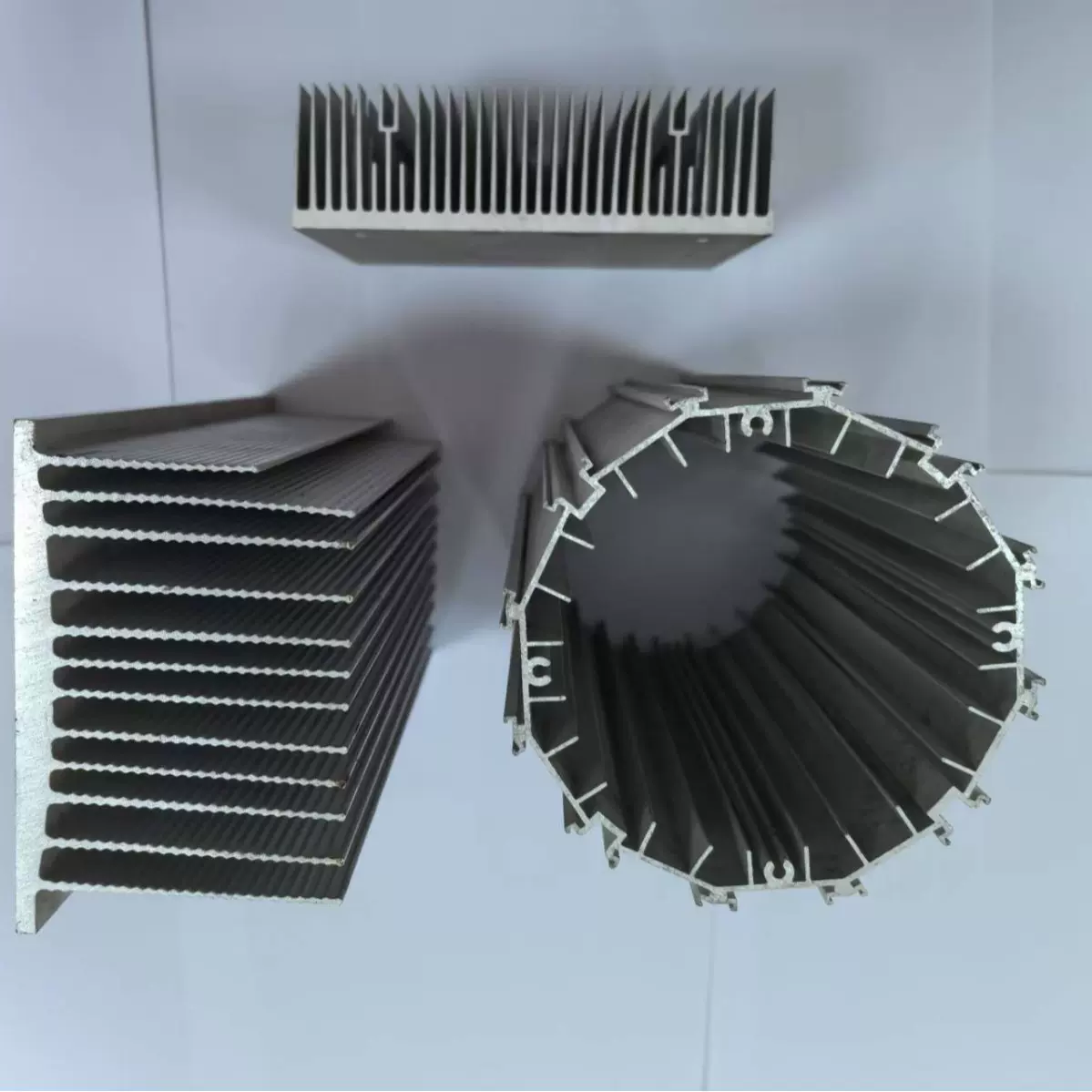 铝型材开模铝合金散热器CNC加工铝合金挤压铝合金异型材散热器