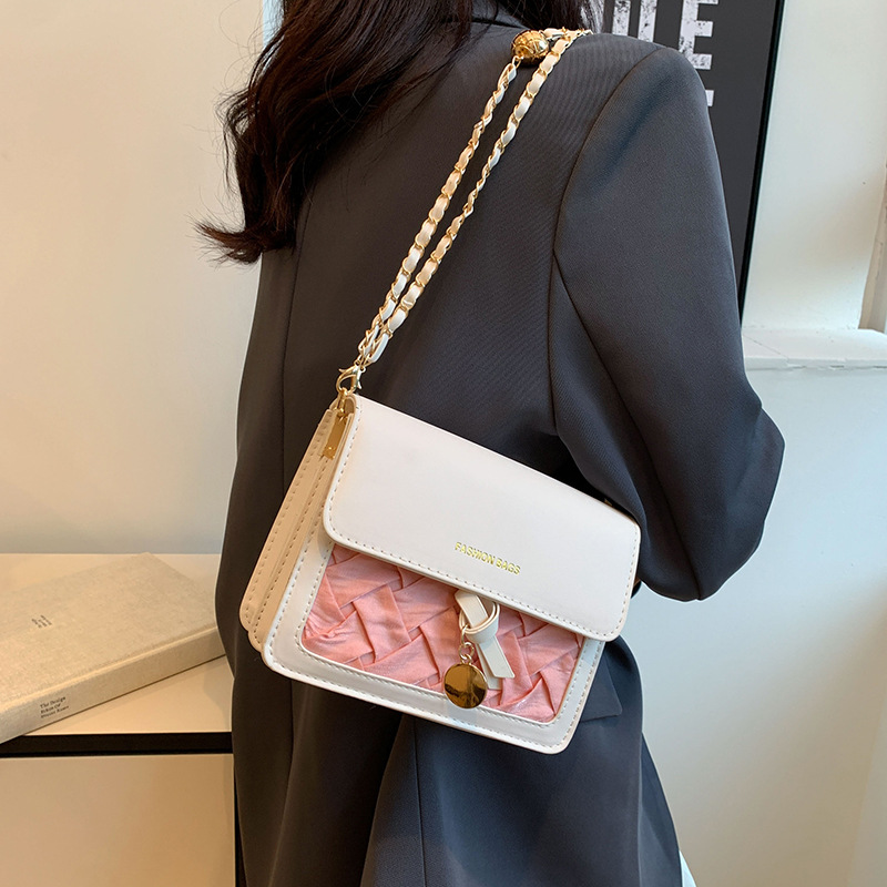 Verano super fuego bandolera pequeño bolso cuadrado rómbico bolso de cadena para damas 2024 nuevo bolso de hombro de alta gama de moda