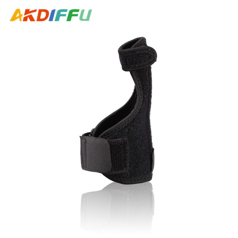 Protección ajustable de dedo pulgar protección manga muñeca conjunta placa de acero soporte anti-Esguince deportes Palma protección fabricante
