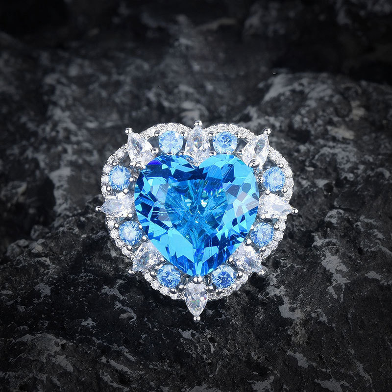 海蓝钻爱心戒指【开口调节】